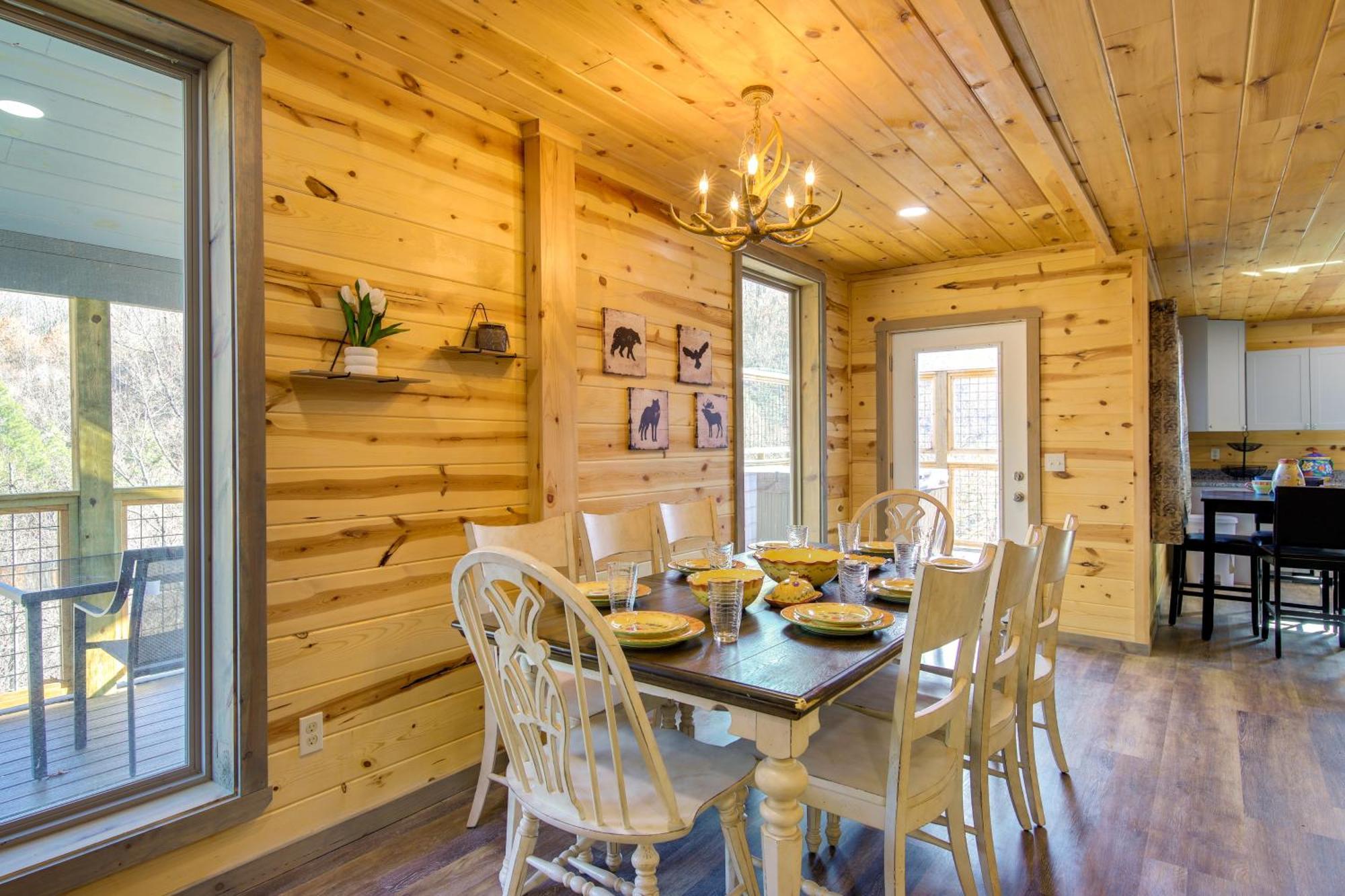 Gatlinburg Cabin With Game Room, Hot Tub And Mtn Views エクステリア 写真